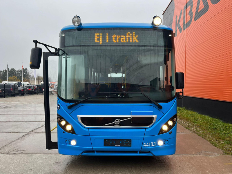 Volvo B7RLE 8900 4x2 48 SEATS + 28 STANDING / AC / AUXILIARY HEATER / WHEELCHAIR RAMP - Bus interurbain: photos 2 Volvo B7RLE 8900 4x2 48 SEATS + 28 STANDING / AC / AUXILIARY HEATER / WHEELCHAIR RAMP - Bus interurbain: photos 2