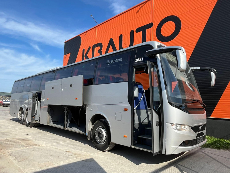 Volvo B8R 9700 H 6x2*4 61+1 SEATS / AC / AUXILIARY HEATER / WC - Autocar: photos 1 Volvo B8R 9700 H 6x2*4 61+1 SEATS / AC / AUXILIARY HEATER / WC - Autocar: photos 1