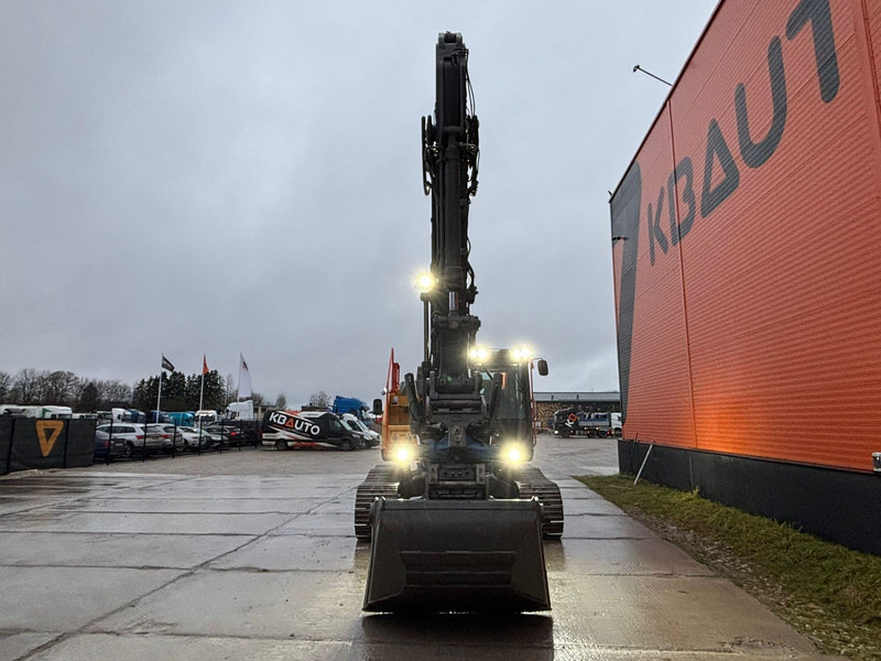 Volvo EC 220 EL ROTOTILT / CENTRAL LUBRICATION / AC / WEBASTO - Pelle sur chenille: photos 3 Volvo EC 220 EL ROTOTILT / CENTRAL LUBRICATION / AC / WEBASTO - Pelle sur chenille: photos 3