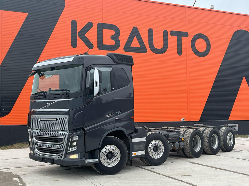 Volvo FH 16 750 10x4*6 GCW 100 ton / CHASSIS L=7350 mm - Châssis cabine: photos 1 Volvo FH 16 750 10x4*6 GCW 100 ton / CHASSIS L=7350 mm - Châssis cabine: photos 1