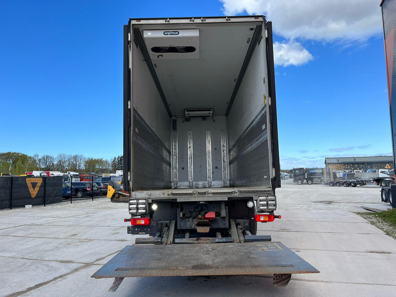 Camion frigorifique Volvo FH 460 6x2*4 T-1000R / Box L=7437 mm: photos 11