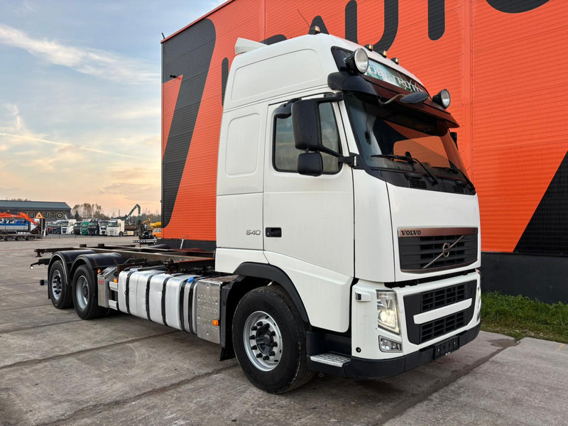 Volvo FH 540 6x2 LOW CHECKED MILEAGE ! / RETARDER / CHASSIS L=6975 mm - Châssis cabine: photos 4 Volvo FH 540 6x2 LOW CHECKED MILEAGE ! / RETARDER / CHASSIS L=6975 mm - Châssis cabine: photos 4