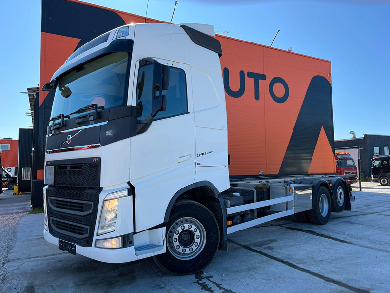 Volvo FH 540 6x2 RETARDER - Châssis cabine: photos 2 Volvo FH 540 6x2 RETARDER - Châssis cabine: photos 2