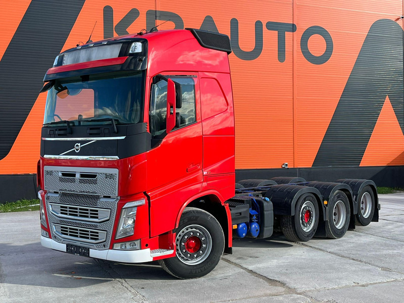 Volvo FH 540 8x2/4 RETARDER / CHASSIS L=5606 mm - Châssis cabine: photos 1 Volvo FH 540 8x2/4 RETARDER / CHASSIS L=5606 mm - Châssis cabine: photos 1