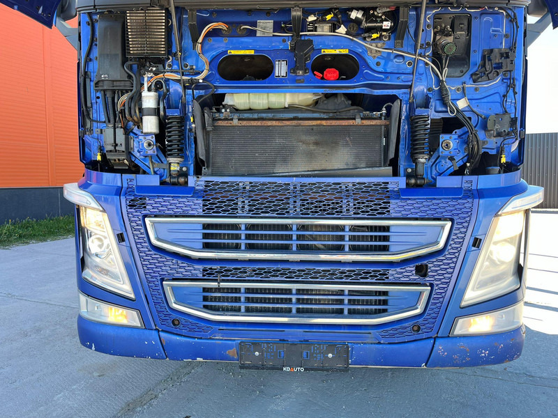 Châssis cabine Volvo FH 540 8x4/4 FOR SALE AS CHASSIS !: photos 9