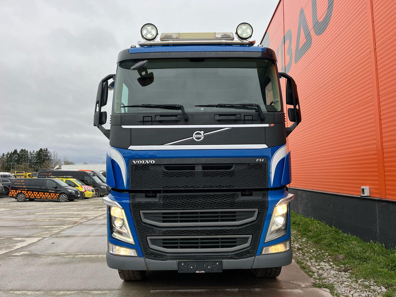 Volvo FH 540 8x4 TANDEM AXLE LIFT / BIG AXLES / BOX L=5652 mm - Camion benne: photos 3 Volvo FH 540 8x4 TANDEM AXLE LIFT / BIG AXLES / BOX L=5652 mm - Camion benne: photos 3