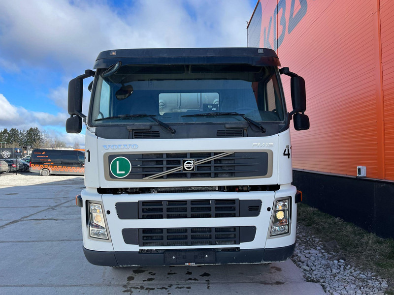 Volvo FM 12 420 8x4 INTERMIX IMF 10 m3 / FULL STEEL / ANALOG TACHOGAPH - Camion malaxeur: photos 2 Volvo FM 12 420 8x4 INTERMIX IMF 10 m3 / FULL STEEL / ANALOG TACHOGAPH - Camion malaxeur: photos 2