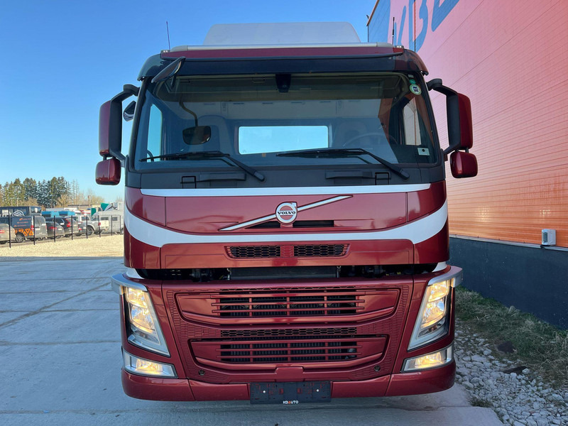 Volvo FM 330 6x2*4 ONLY 57587 km !!! / HYDRAULICS / CHASSIS L=7740 MM - Châssis cabine: photos 3 Volvo FM 330 6x2*4 ONLY 57587 km !!! / HYDRAULICS / CHASSIS L=7740 MM - Châssis cabine: photos 3