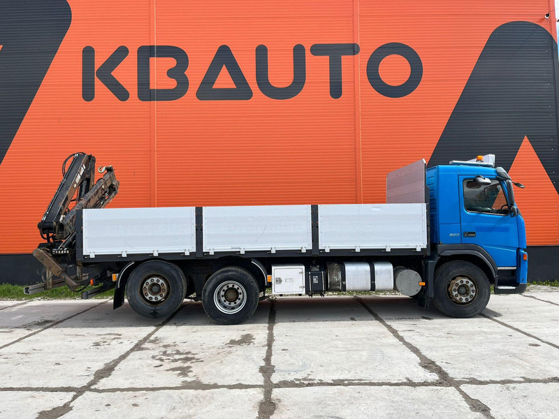 Volvo FM 9 300 6x2*4 HIAB 085D-3 / PLATFORM L=6320 mm - Camion plateau, Camion grue: photos 5 Volvo FM 9 300 6x2*4 HIAB 085D-3 / PLATFORM L=6320 mm - Camion plateau, Camion grue: photos 5
