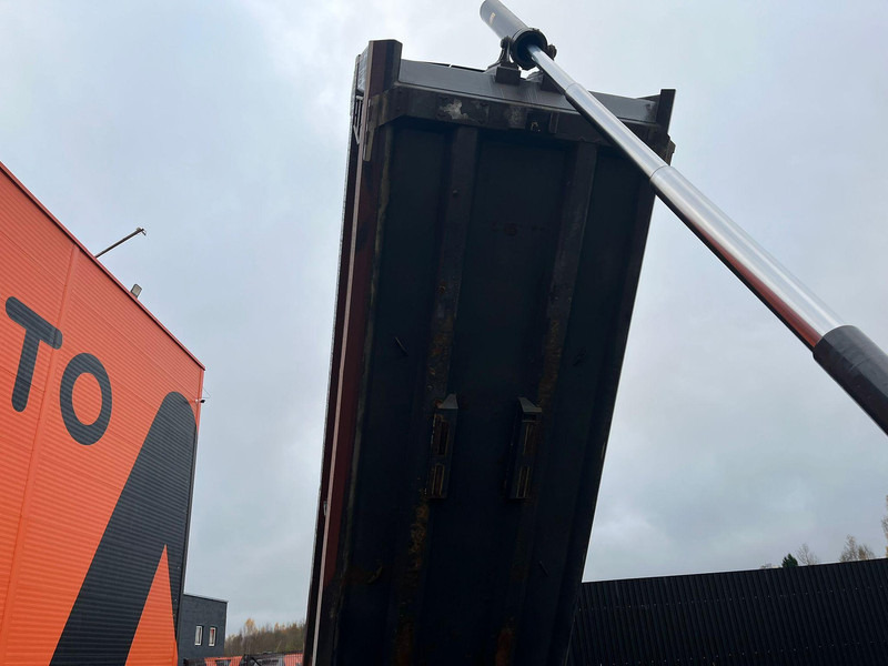 Volvo FMX 500 8x4*4 UNDERBODY SCRAPER / SNOWPLOW EQUIPMENT / BOX L=6203 mm en crédit-bail Volvo FMX 500 8x4*4 UNDERBODY SCRAPER / SNOWPLOW EQUIPMENT / BOX L=6203 mm: photos 12