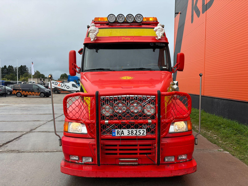 Volvo NH 12 460 6x4 Vulcan V-70 / 2x SEPSON 20 / 30 ton WINCH - Remorqueuse: photos 2 Volvo NH 12 460 6x4 Vulcan V-70 / 2x SEPSON 20 / 30 ton WINCH - Remorqueuse: photos 2