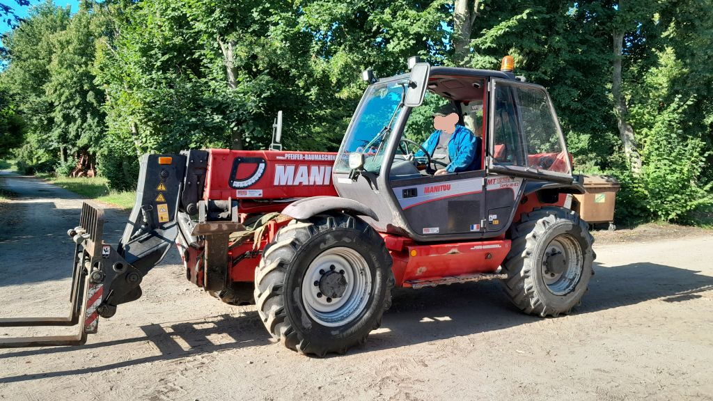 MANITOU MT 1235S - Chargeuse sur pneus télescopique: photos 1 MANITOU MT 1235S - Chargeuse sur pneus télescopique: photos 1