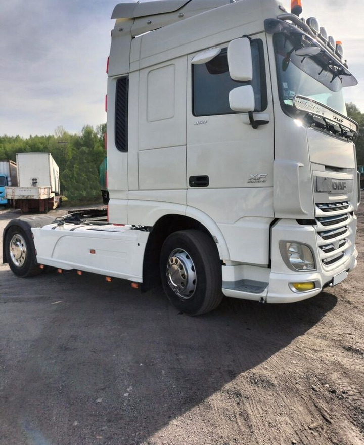 DAF XF 460 - Tracteur routier: photos 2 DAF XF 460 - Tracteur routier: photos 2