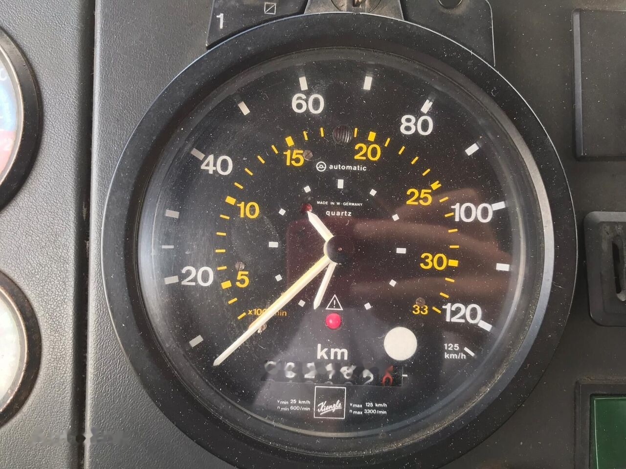 Tracteur routier Volvo F1234C: photos 13