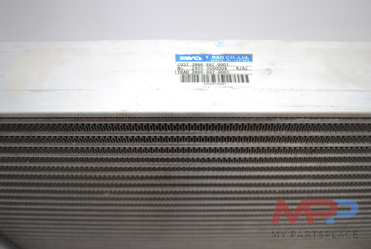 Intercooler Perkins 1204J-E44 TA - Radiateur pour Engins de chantier: photos 3 Intercooler Perkins 1204J-E44 TA - Radiateur pour Engins de chantier: photos 3