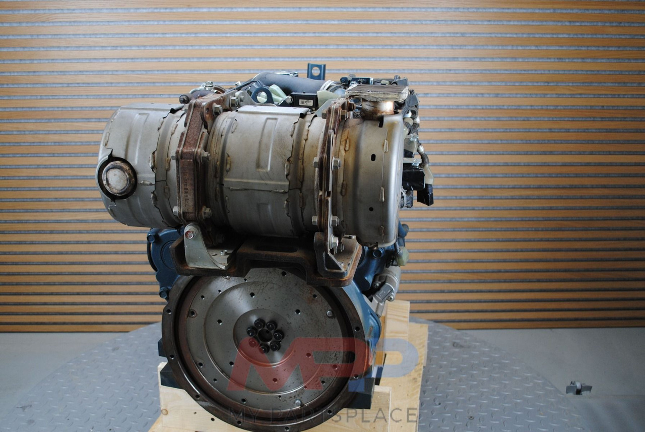 Kubota Kubota V2607-CR-T Demo motor past in Kubota en Takeuchi common rail motor - Moteur: photos 3 Kubota Kubota V2607-CR-T Demo motor past in Kubota en Takeuchi common rail motor - Moteur: photos 3