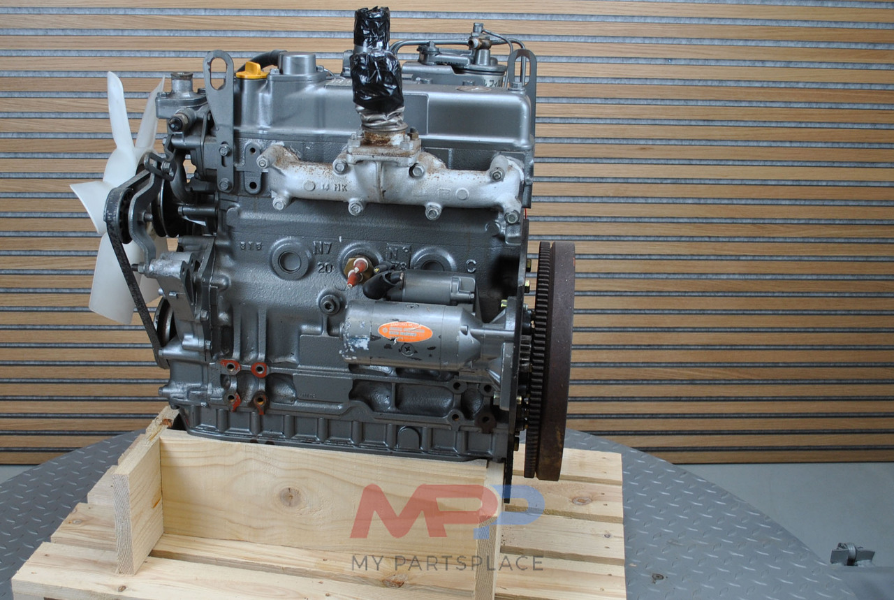 YANMAR 4TN48L - Moteur pour Chargeuse sur pneus: photos 5 YANMAR 4TN48L - Moteur pour Chargeuse sur pneus: photos 5