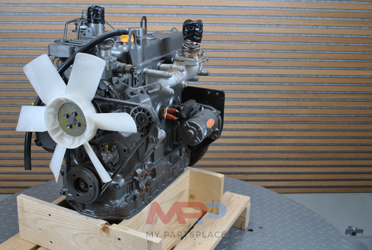 YANMAR 4TN48L - Moteur pour Chargeuse sur pneus: photos 1 YANMAR 4TN48L - Moteur pour Chargeuse sur pneus: photos 1