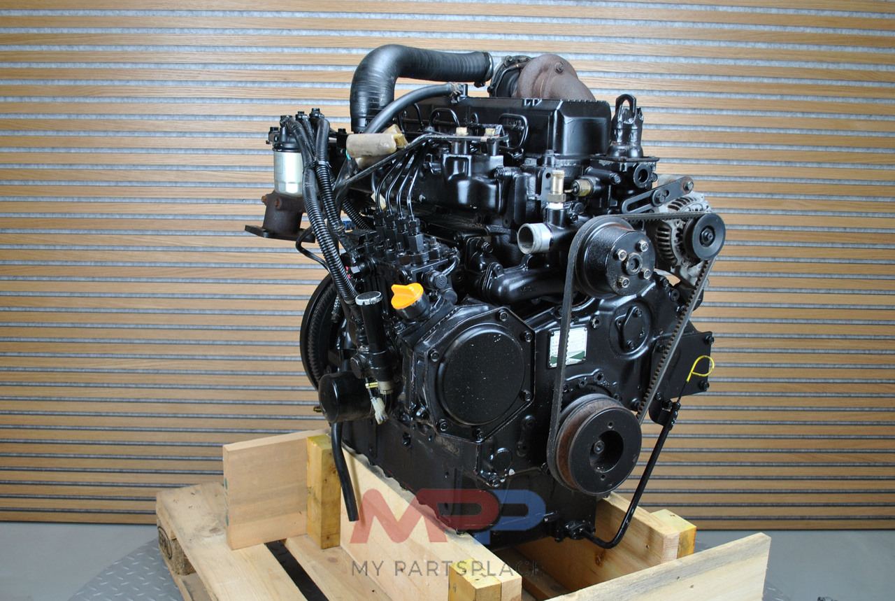 YANMAR 4TNE100-T - Moteur pour Tracteur agricole: photos 3 YANMAR 4TNE100-T - Moteur pour Tracteur agricole: photos 3