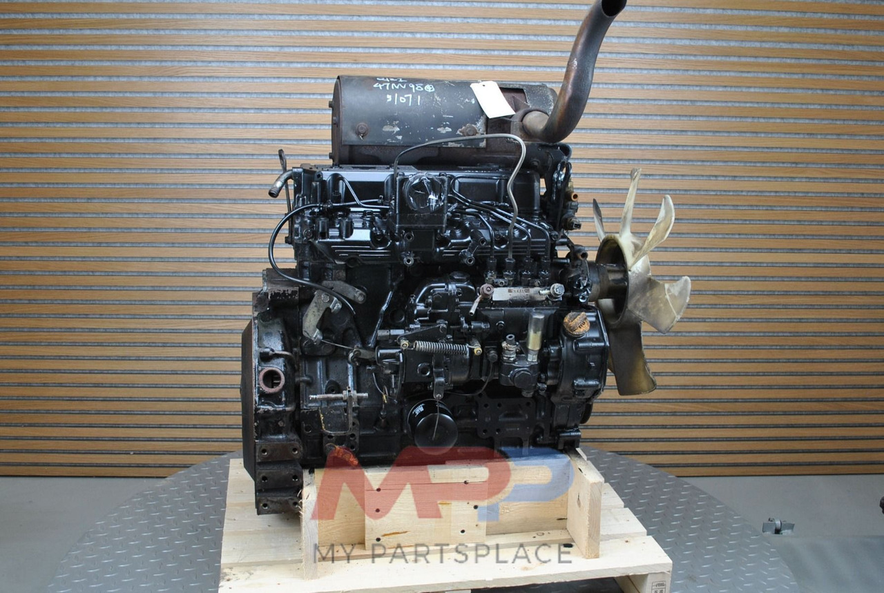 Yanmar Yanmar 4TNE94L - 4TNV94L - Moteur: photos 4 Yanmar Yanmar 4TNE94L - 4TNV94L - Moteur: photos 4