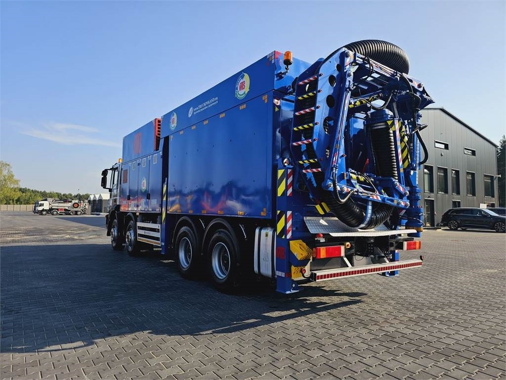 Iveco MTS 4 x TURBINE MTS 4 x TURBINE Saugbagger vacuum  - Camion hydrocureur: photos 5 Iveco MTS 4 x TURBINE MTS 4 x TURBINE Saugbagger vacuum  - Camion hydrocureur: photos 5