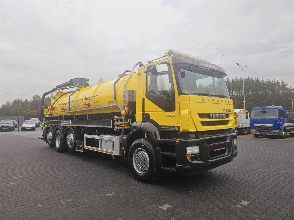 Iveco RAVO WUKO FOR CHANNEL CLEANING druck saug kanal - Camion hydrocureur: photos 2 Iveco RAVO WUKO FOR CHANNEL CLEANING druck saug kanal - Camion hydrocureur: photos 2