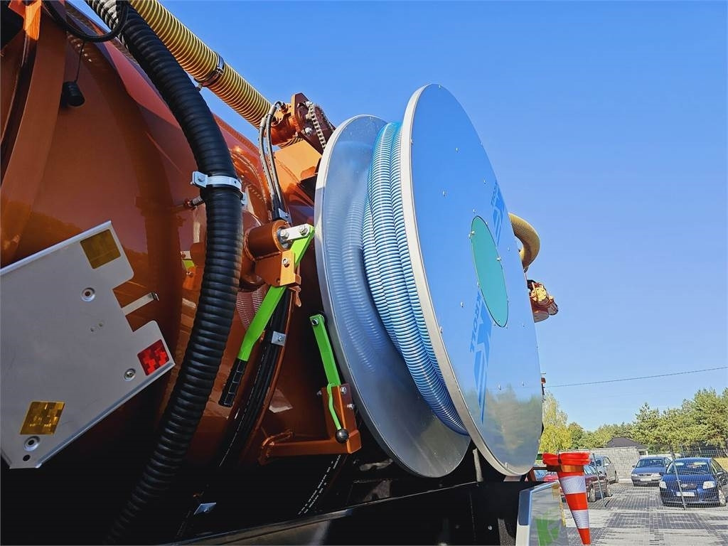 Camion hydrocureur MAN WUKO KROLL ADR COMBI FOR SEWER CLEANING: photos 16 Camion hydrocureur MAN WUKO KROLL ADR COMBI FOR SEWER CLEANING: photos 16