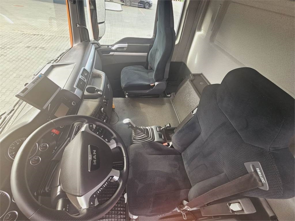 Camion hydrocureur MAN WUKO KROLL ADR COMBI FOR SEWER CLEANING: photos 34 Camion hydrocureur MAN WUKO KROLL ADR COMBI FOR SEWER CLEANING: photos 34