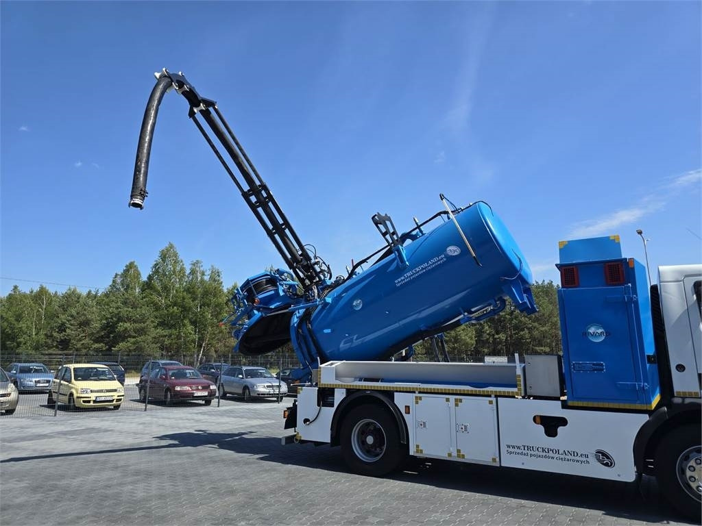 Renault 4x2 WUKO RIVARD for collecting liquid waste  en crédit-bail Renault 4x2 WUKO RIVARD for collecting liquid waste: photos 32
