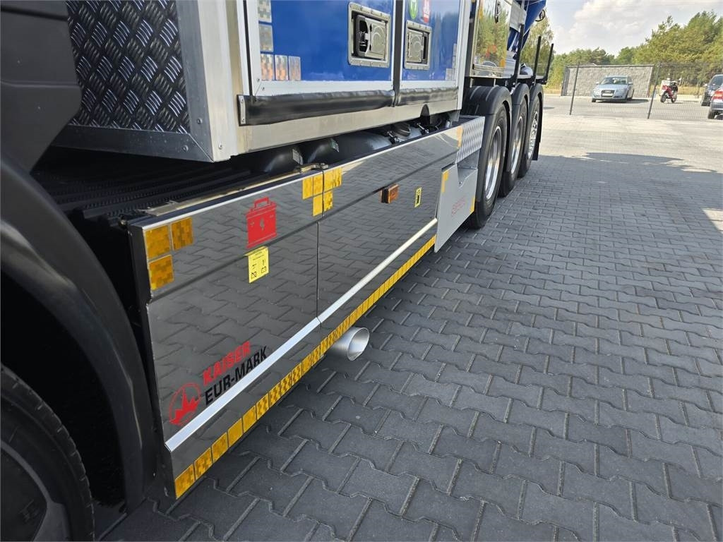 Scania KAISER EUR-MARK PL 8 Vacuum suction-blowing loader en crédit-bail Scania KAISER EUR-MARK PL 8 Vacuum suction-blowing loader: photos 10 Scania KAISER EUR-MARK PL 8 Vacuum suction-blowing loader en crédit-bail Scania KAISER EUR-MARK PL 8 Vacuum suction-blowing loader: photos 10
