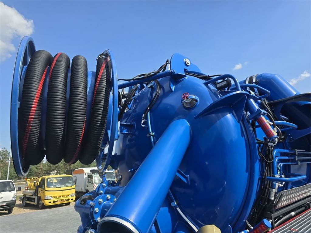 Scania KAISER EUR-MARK PL 8 Vacuum suction-blowing loader en crédit-bail Scania KAISER EUR-MARK PL 8 Vacuum suction-blowing loader: photos 19 Scania KAISER EUR-MARK PL 8 Vacuum suction-blowing loader en crédit-bail Scania KAISER EUR-MARK PL 8 Vacuum suction-blowing loader: photos 19