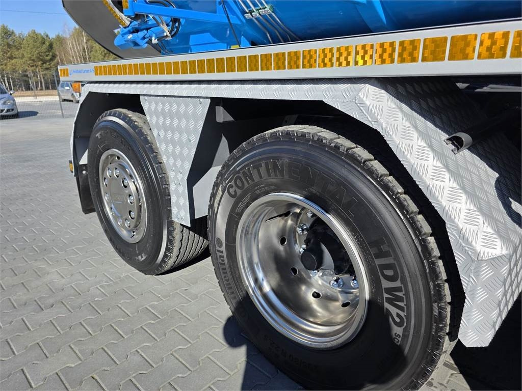 Scania Larsen FlexVac 311 Vacuum suction loader en crédit-bail Scania Larsen FlexVac 311 Vacuum suction loader: photos 20 Scania Larsen FlexVac 311 Vacuum suction loader en crédit-bail Scania Larsen FlexVac 311 Vacuum suction loader: photos 20