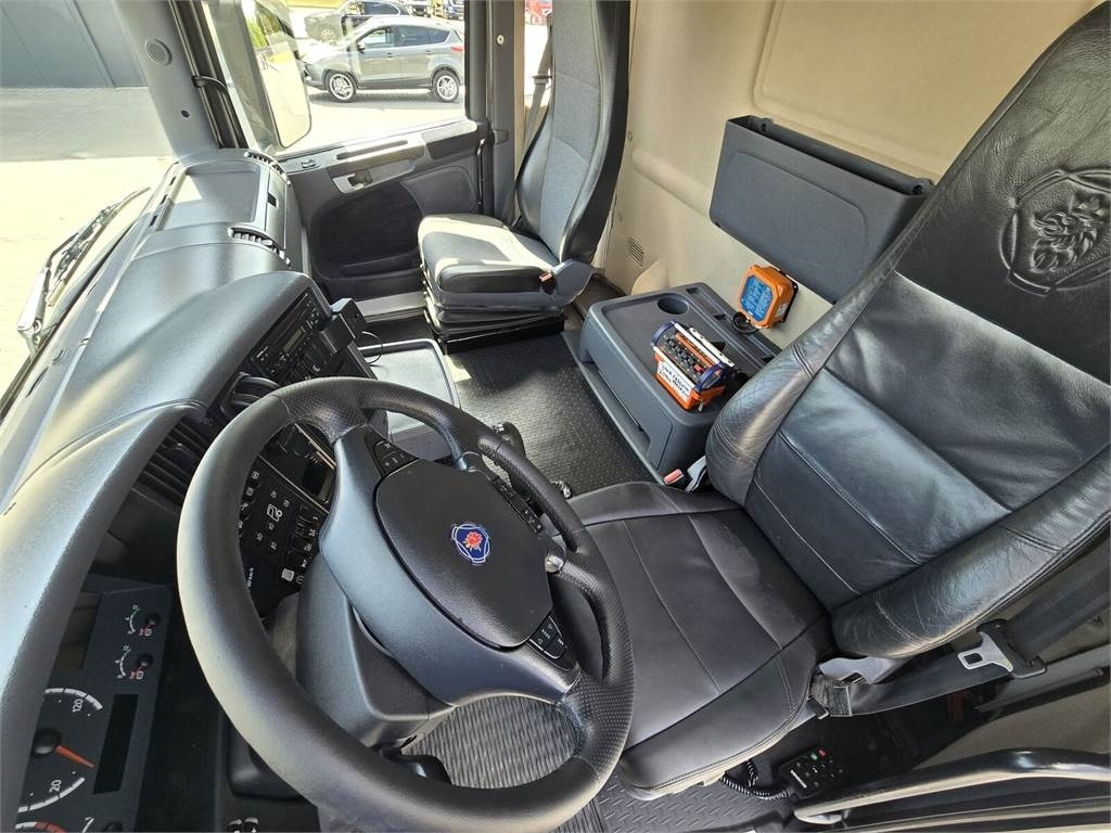 Scania Saugbagger Larsen FlexVac 311 Vacuum suction loade - Camion hydrocureur: photos 4 Scania Saugbagger Larsen FlexVac 311 Vacuum suction loade - Camion hydrocureur: photos 4