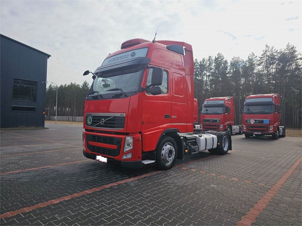 Volvo FH13 XXL EURO 5 2011 + KRONE MEGA RAISE  - Tracteur routier: photos 4 Volvo FH13 XXL EURO 5 2011 + KRONE MEGA RAISE  - Tracteur routier: photos 4