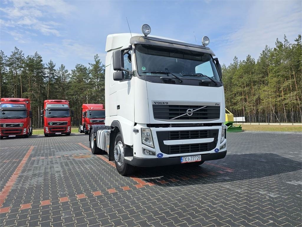 Volvo STANDARD 460 automatic 2009 r - Tracteur routier: photos 1 Volvo STANDARD 460 automatic 2009 r - Tracteur routier: photos 1