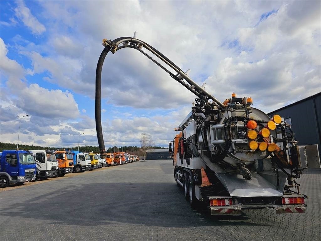 Mercedes-Benz WUKO KROLL COMBI FOR SEWER CLEANING - Véhicule de voirie/ Spécial: photos 4 Mercedes-Benz WUKO KROLL COMBI FOR SEWER CLEANING - Véhicule de voirie/ Spécial: photos 4