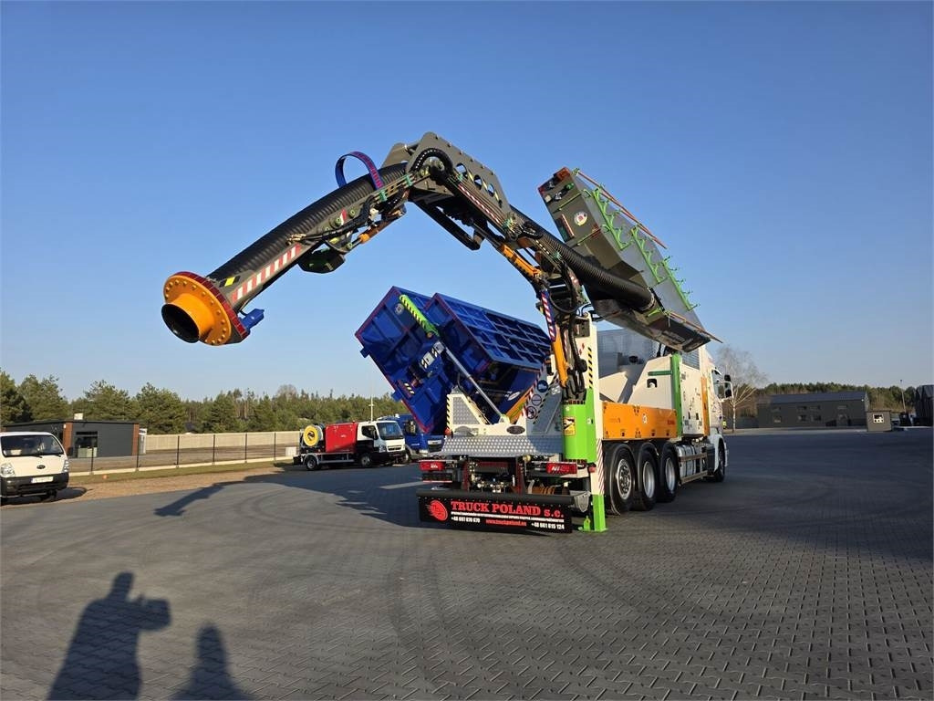 Scania V8 R580 MTS DINO 5 TRIPLE 54000V Saugbagger cleane - Véhicule de voirie/ Spécial: photos 1 Scania V8 R580 MTS DINO 5 TRIPLE 54000V Saugbagger cleane - Véhicule de voirie/ Spécial: photos 1