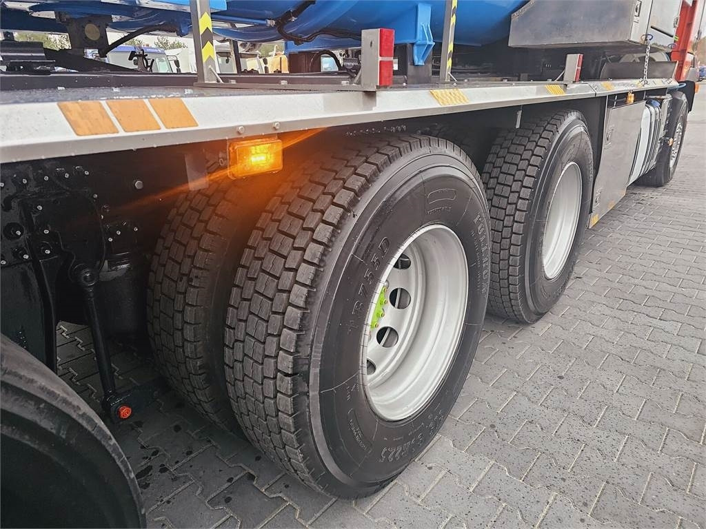 Volvo Disab Centurion P210/9 Suction-blowing vacuum load - Camion hydrocureur: photos 4 Volvo Disab Centurion P210/9 Suction-blowing vacuum load - Camion hydrocureur: photos 4