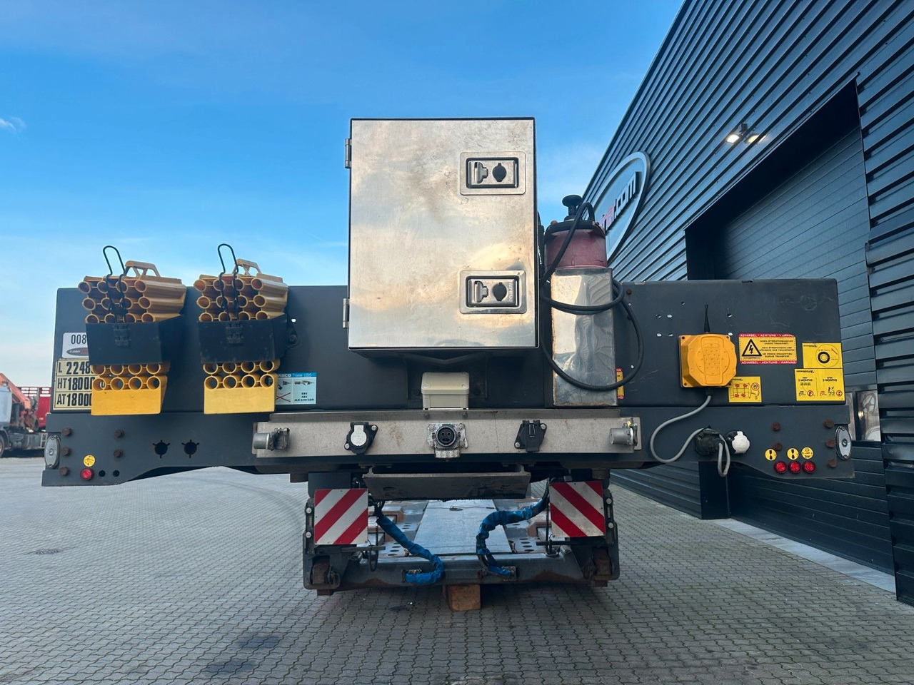 Faymonville 2 achs tiefbett / ausziehbar / Forstmaschinen - Semi-remorque surbaissé: photos 4 Faymonville 2 achs tiefbett / ausziehbar / Forstmaschinen - Semi-remorque surbaissé: photos 4