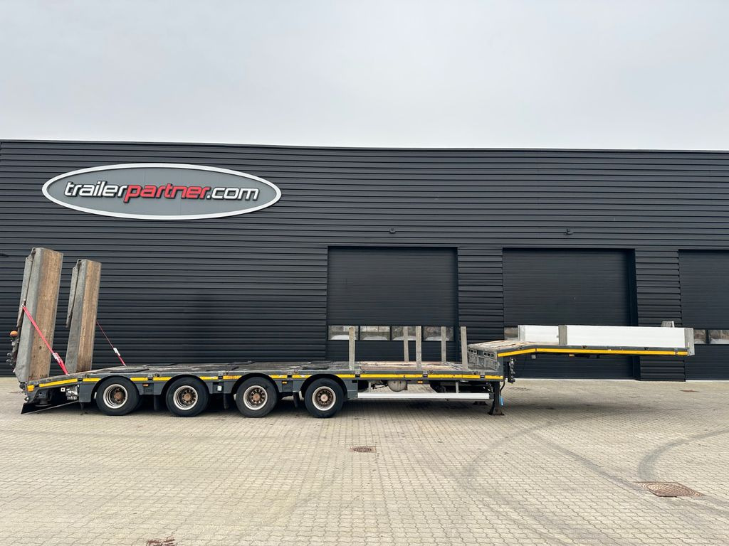 Faymonville Maxtrailer 4 achs tieflader / Zwangslenkung - Semi-remorque surbaissé: photos 1 Faymonville Maxtrailer 4 achs tieflader / Zwangslenkung - Semi-remorque surbaissé: photos 1