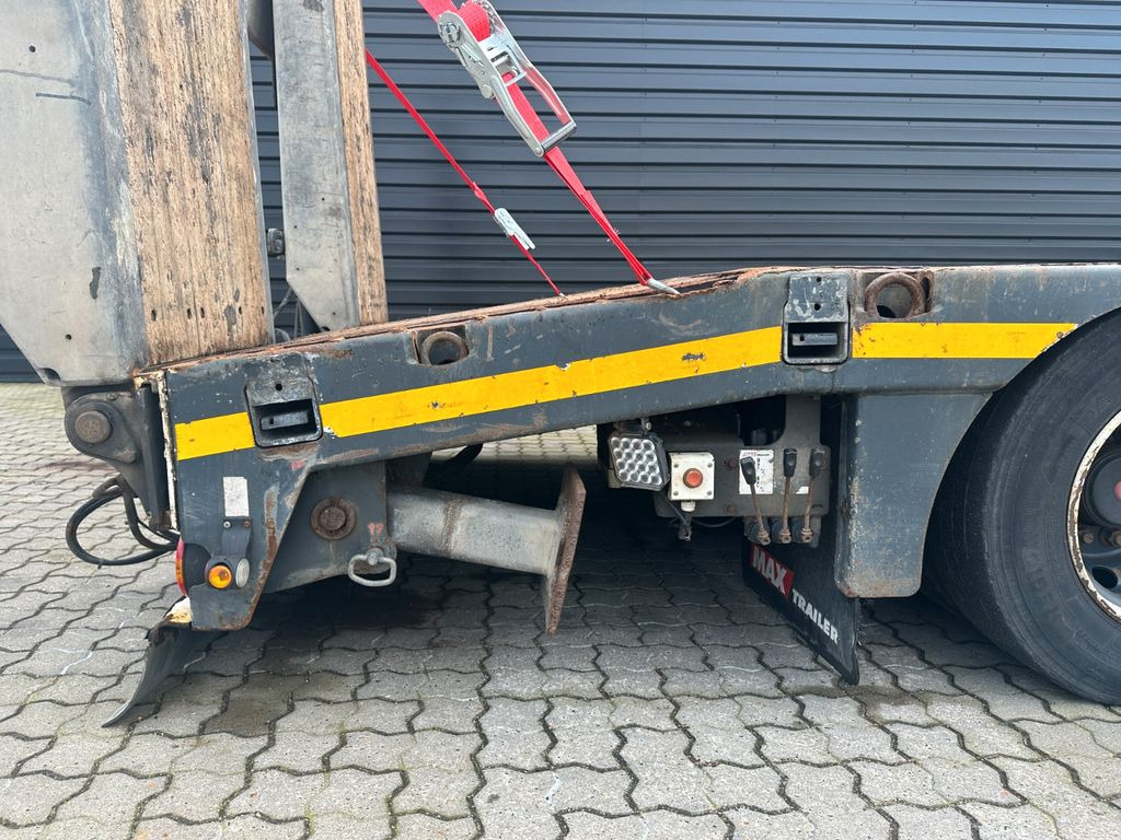 Faymonville Maxtrailer MAX 100 4 achs. tieflader  - Semi-remorque surbaissé: photos 3 Faymonville Maxtrailer MAX 100 4 achs. tieflader  - Semi-remorque surbaissé: photos 3