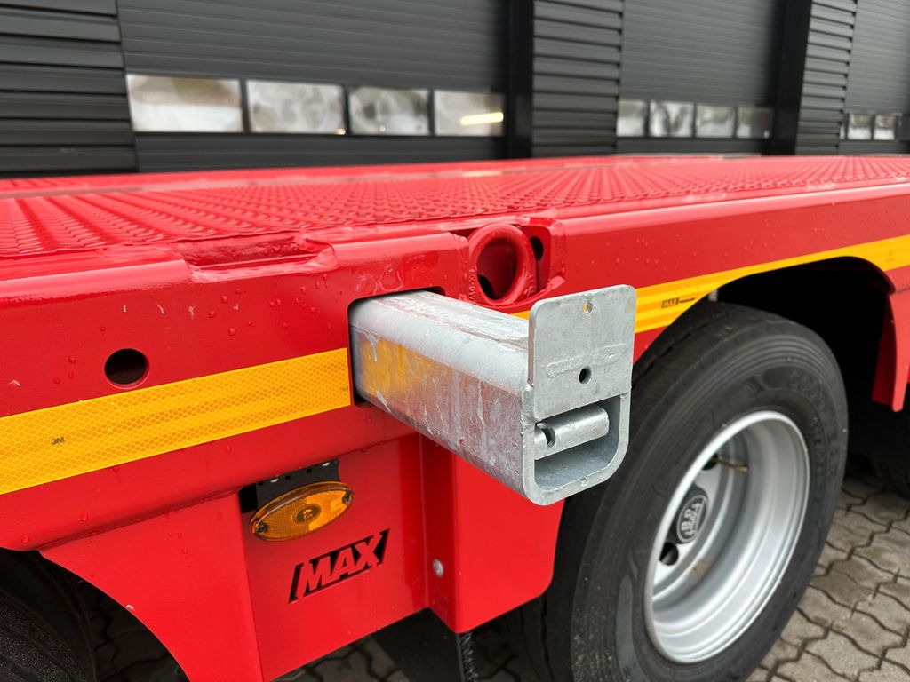 Semi-remorque surbaissé neuf Faymonville Maxtrailer MAX 100 5 achs tieflader Faymonville Maxtrailer MAX 100 5 achs tieflader: photos 8 Semi-remorque surbaissé neuf Faymonville Maxtrailer MAX 100 5 achs tieflader Faymonville Maxtrailer MAX 100 5 achs tieflader: photos 8