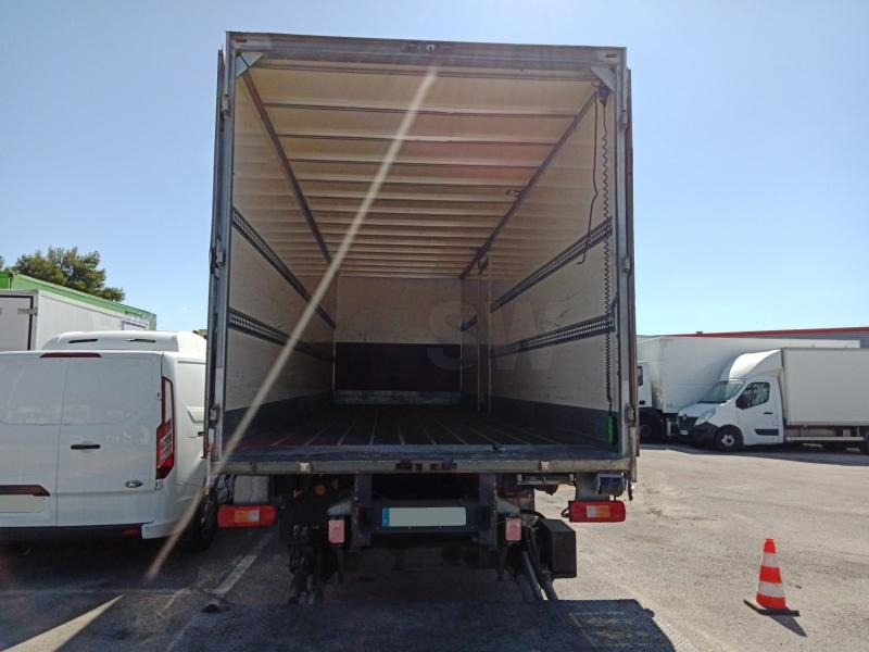 Renault D-Series 19 Wide 320 - Camion fourgon: photos 3 Renault D-Series 19 Wide 320 - Camion fourgon: photos 3