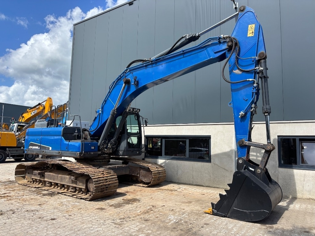 Pelle sur chenille Doosan DX 255 LC-5 - DX 255 - DX 225: photos 6