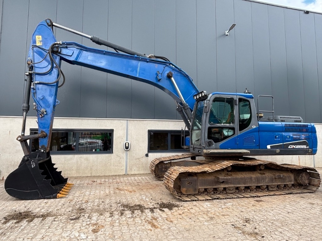 Doosan DX 255 LC-5 - DX 255 - DX 225 - Pelle sur chenille: photos 2 Doosan DX 255 LC-5 - DX 255 - DX 225 - Pelle sur chenille: photos 2