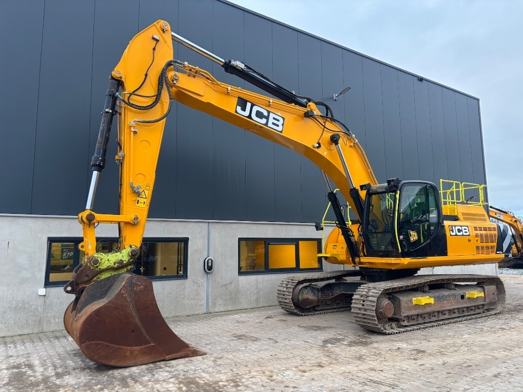 JCB JS370LC -- JS 370 LC -- Full options - Pelle sur chenille: photos 1 JCB JS370LC -- JS 370 LC -- Full options - Pelle sur chenille: photos 1
