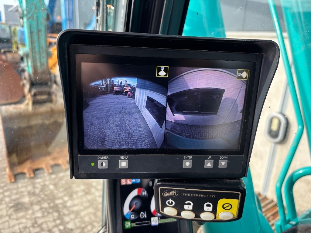 Pelle sur chenille Kobelco SK 210 LC-10 - SK210 - SK 210: photos 17 Pelle sur chenille Kobelco SK 210 LC-10 - SK210 - SK 210: photos 17