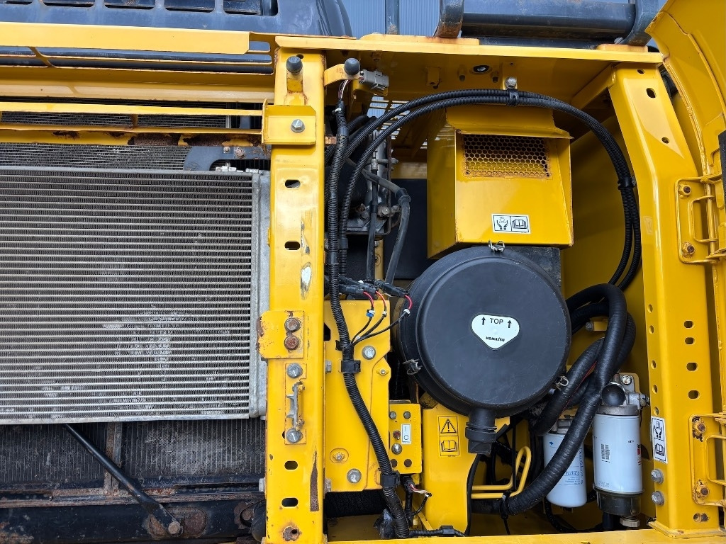 Pelle sur chenille Komatsu PC 360 LC-11: photos 28