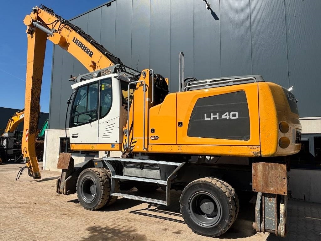 Liebherr LH 40 -- LH40 -- 20kw mozelt generator - Pelle de manutention: photos 5 Liebherr LH 40 -- LH40 -- 20kw mozelt generator - Pelle de manutention: photos 5