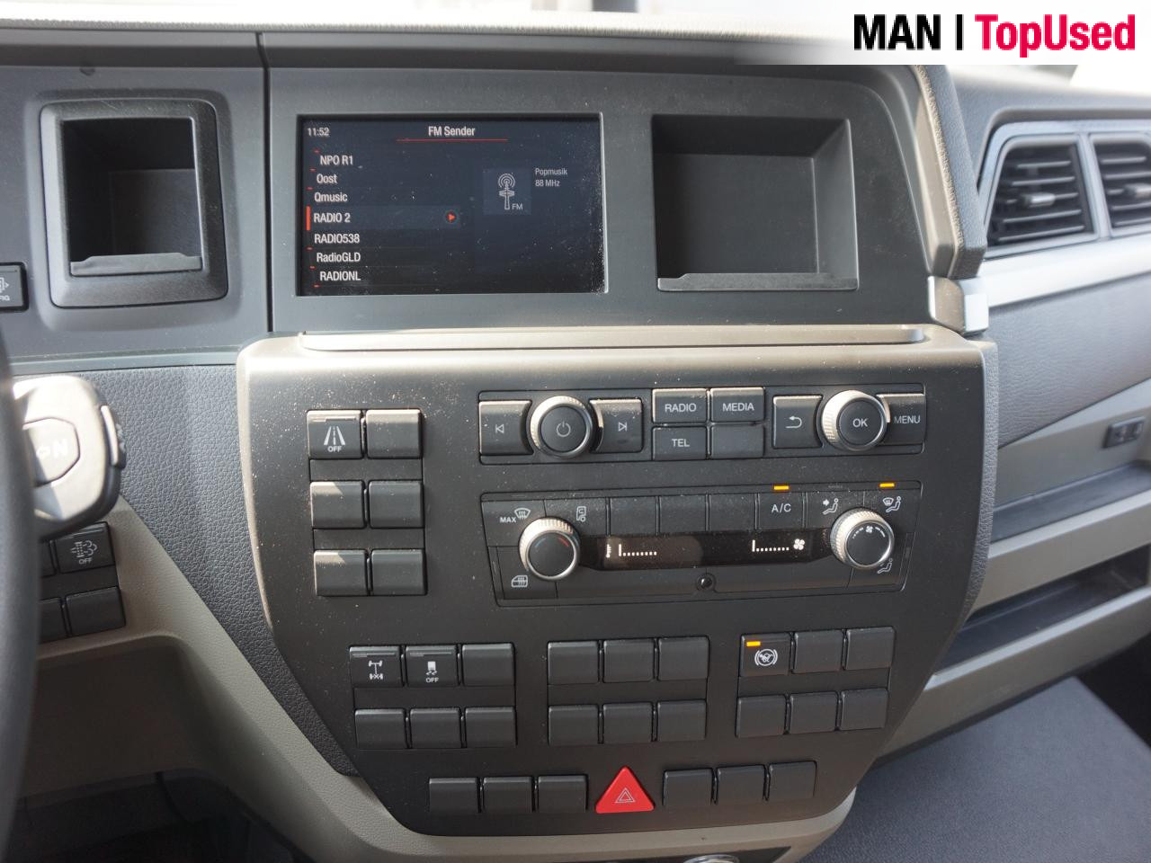 MAN TGL 12.250 4x2 BL CH - Camion plateau: photos 4 MAN TGL 12.250 4x2 BL CH - Camion plateau: photos 4
